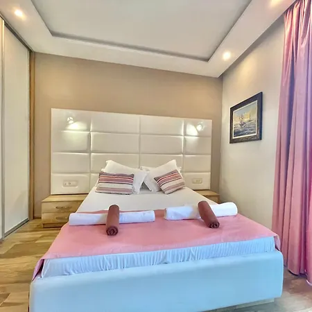 Szálloda Butua 4*
