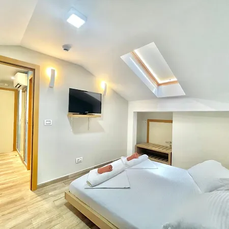 호텔 Butua 4*